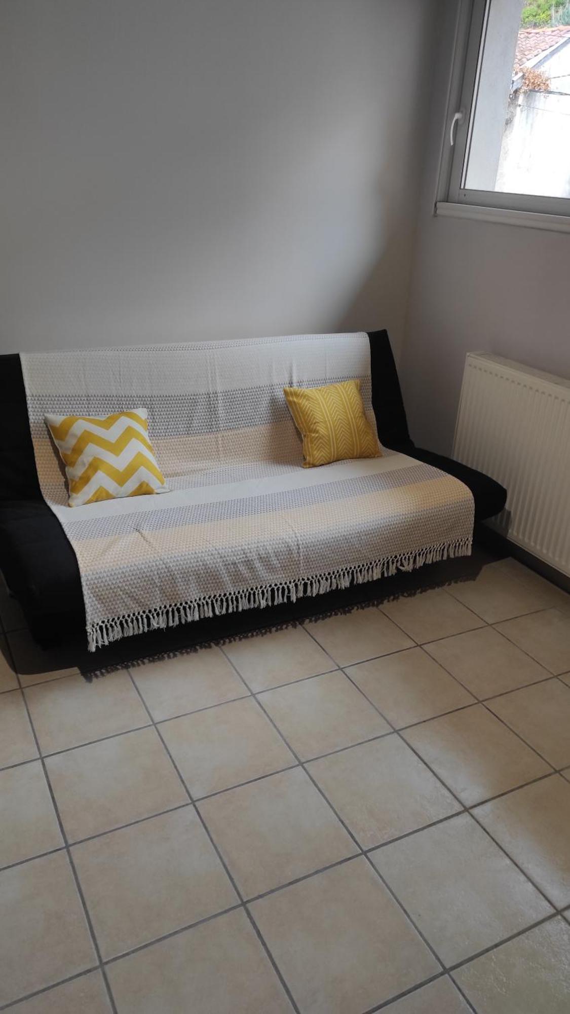 4 Couchages - Centre St Donat Sur L'herbasse *