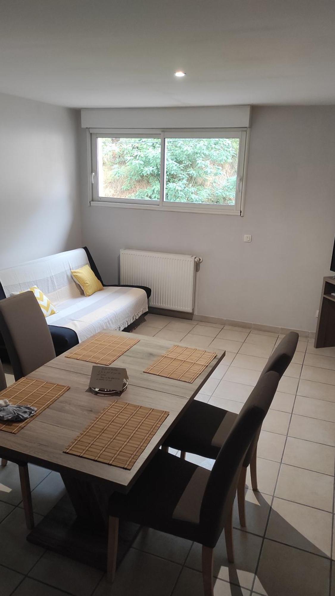 4 Couchages - Centre St Donat Sur L'herbasse *